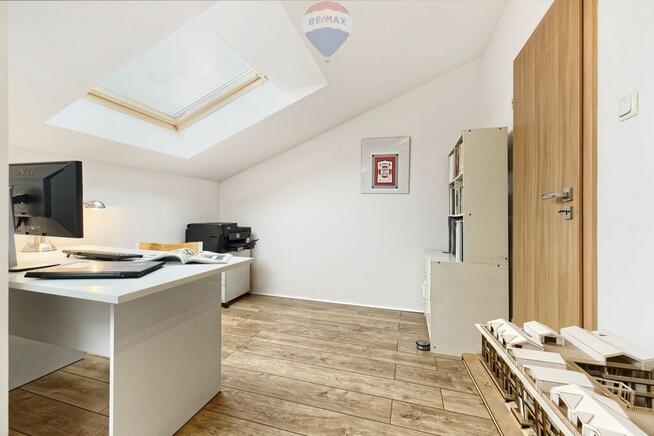 2-poziomowe/147m2/5 pokoi/bud. z 1999r.