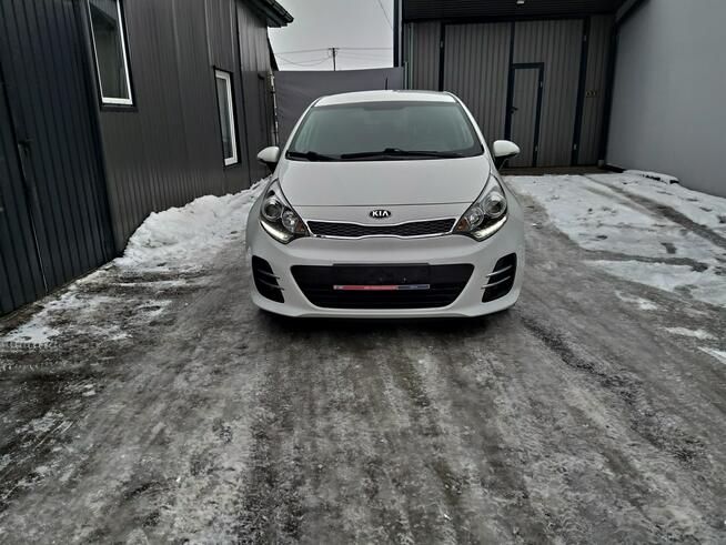 Kia Rio 1,2 Benzyna Navi Kamera Ledy PDC Grzane Fotele i Kierownica Zarejestr