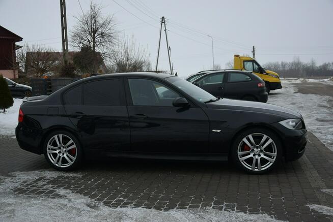 BMW 318 2.0B 2008r/ Navi/ Nowe Opony/ Zadbany