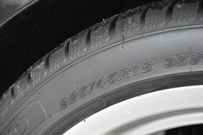 BMW 318 2.0B 2008r/ Navi/ Nowe Opony/ Zadbany