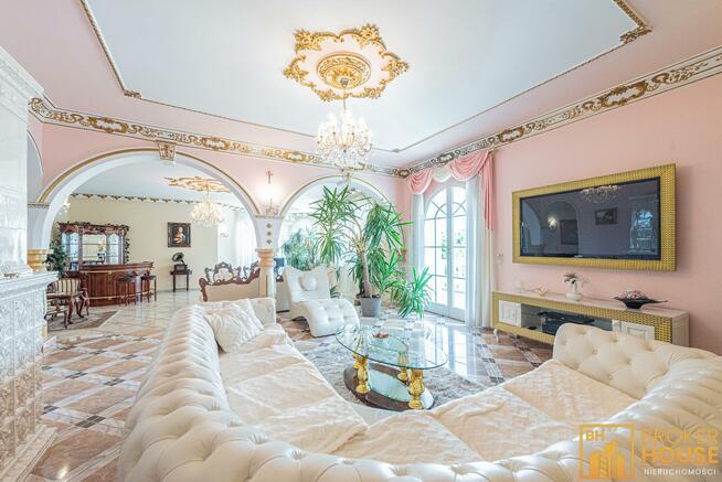 Dom Opole Zaodrze, Dworska