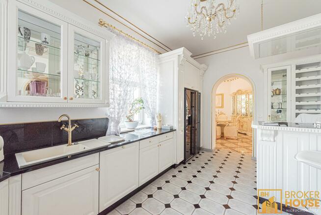 Dom Opole Zaodrze, Dworska