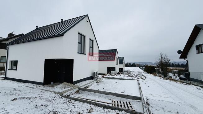 wolnostojący/6 arów/doświetlony/nowoczesny