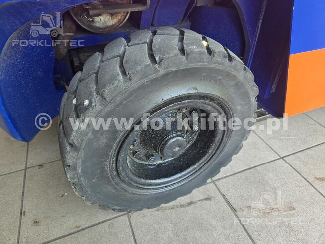 Wózek widłowy TOYOTA 5FG30 wolny skok, przesuw TOYOTA 5FGF30