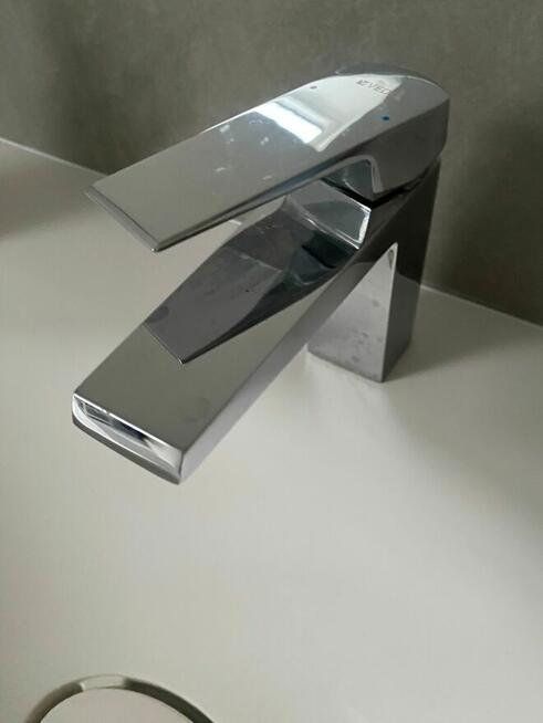 ZŁOTA RĄCZKA - Solidna Pomoc w Twoim Domu