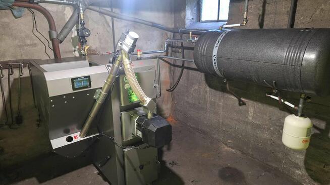 Fotowoltaika. Panele fotowoltaiczne. Pompa ciepła.