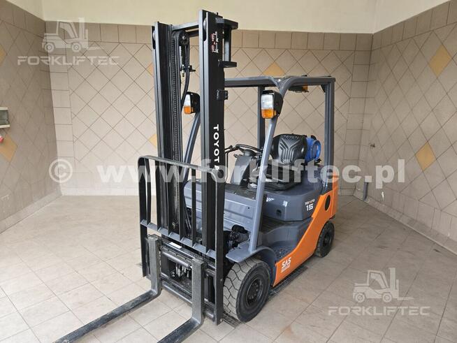 Wózek widłowy TOYOTA 8FGF15 jak nowy, 8FG15 widlak Linde