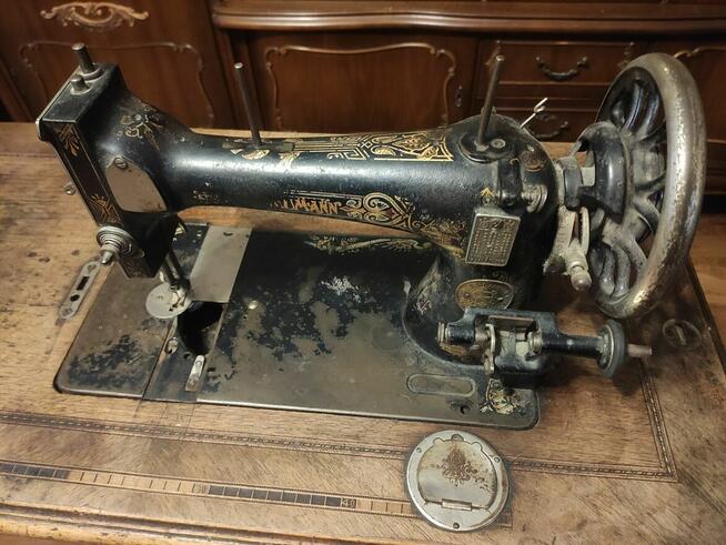 Maszyna do szycia Naumann jak Singer