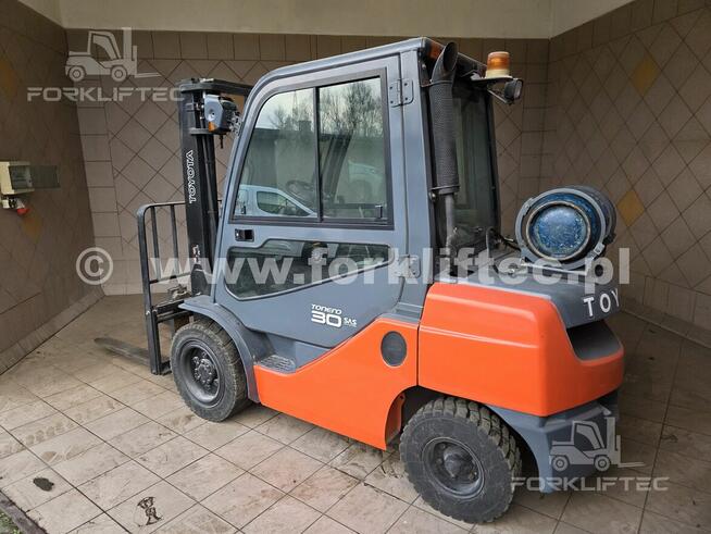 Wózek Widłowy TOYOTA 8FG30 Kabina TOYOTA 8FGF30 widlak Linde