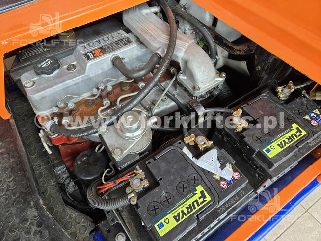 Wózek widłowy TOYOTA 5FD30 wolny skok TOYOTA 5FDF30 Linde