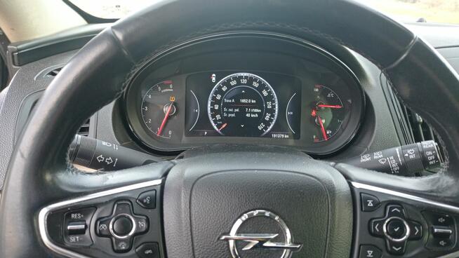 OPEL INSIGNIA 1.6 DCI rok 2017 niski przebieg 194Tkm.