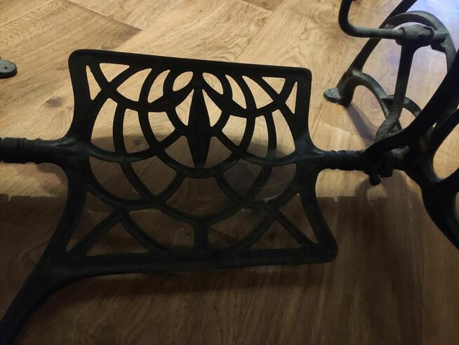 Maszyna do szycia Naumann jak Singer