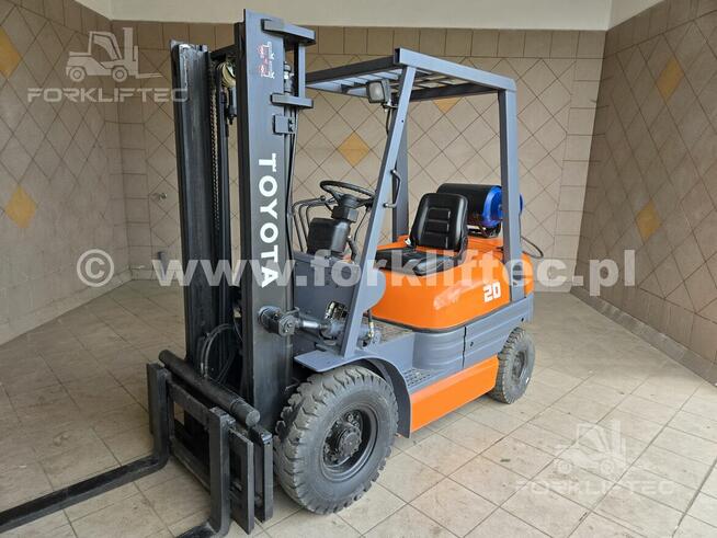 Wózek Widłowy TOYOTA 6FG20 Przesuw TOYOTA 6FGF20 Linde