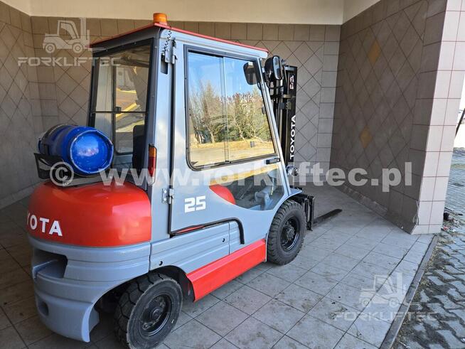 Wózek Widłowy TOYOTA 6FG25 Kabina TOYOTA 6FGF25 Linde