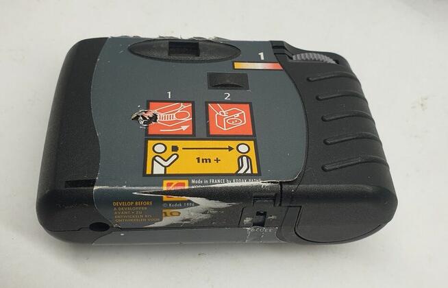 Kolekcjonerski jednorazowy aparat fotograficzny