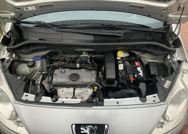 Peugeot 1007 1.4 benzyna 2006
