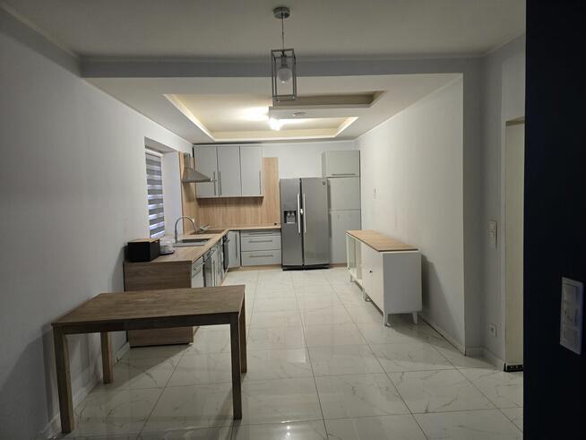 Sprzedam dom z halą produkcyjną ,pomieszczenia gospodarcze i