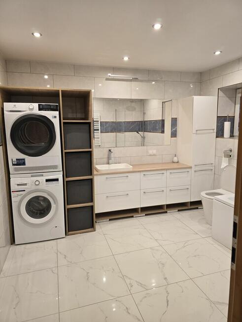 Sprzedam dom z halą produkcyjną ,pomieszczenia gospodarcze i