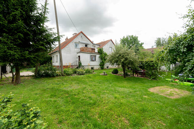 Bliźniak na dużej działce w Pasłęku