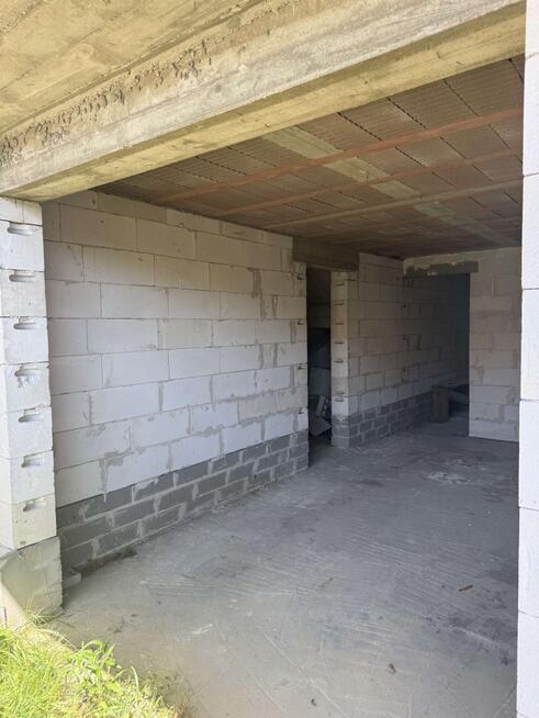 Dom do wykończenia/Zalew Zegrzyński