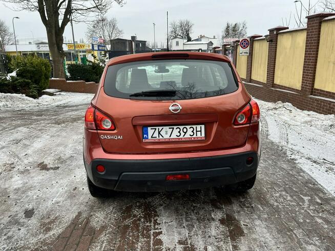 Nissan Qashqai 2.0 benzyna 4x4 panorama automat