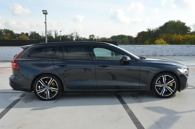 Volvo V60 T6 310 KM R-Design aut. 4x4/Panorama/LEDy/Navi/ Ele.klapa/Grzana/Hak