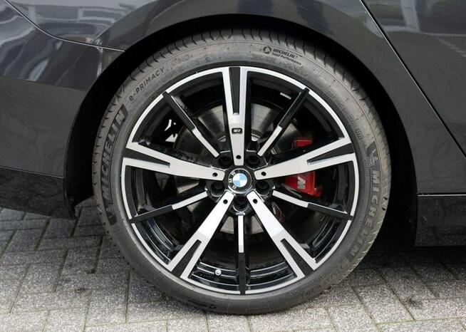 520d xDrive, rabat 102 541 zł , Pakiet sportowy M Pro