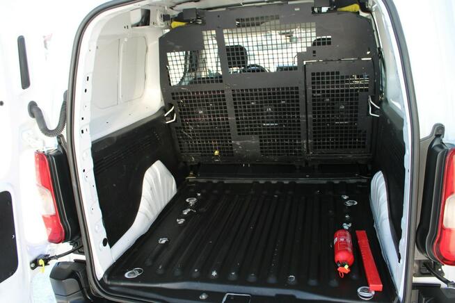 Toyota ProAce City Salon Polska Long netto 44 634 PLN Gwarancja D4D Active