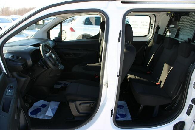 Toyota ProAce City Salon Polska Long netto 44 634 PLN Gwarancja D4D Active