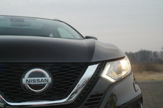 Nissan Qashqai Z NIEMIEC PANORAMA KAMERA KSENON 1,3 140KM TYLKO 55 TYS. KM. SER.W ASO