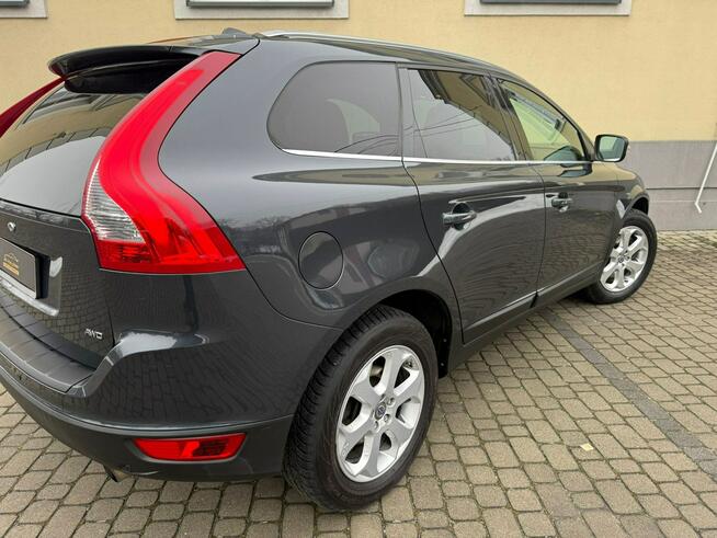 Volvo XC 60 Bardzo dobry stan, Automat, Klimatronik, Alufelgi, Skóry.