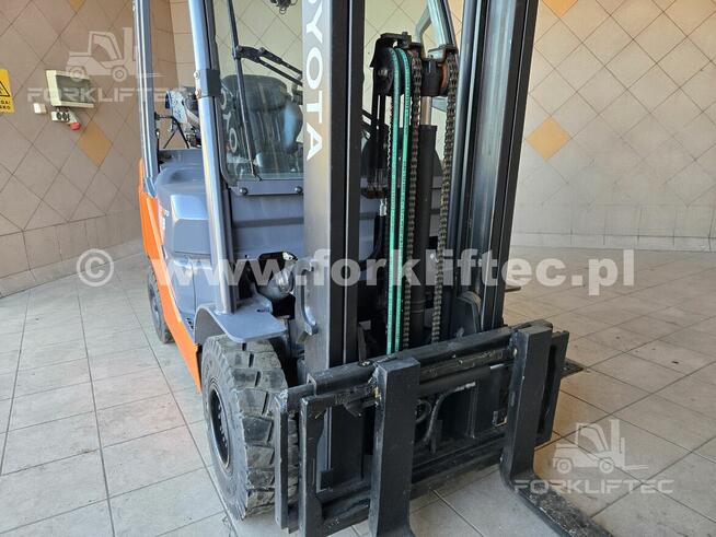 Wózek Widłowy TOYOTA 8FGF18 , TOYOTA 8FG18 widlak Linde