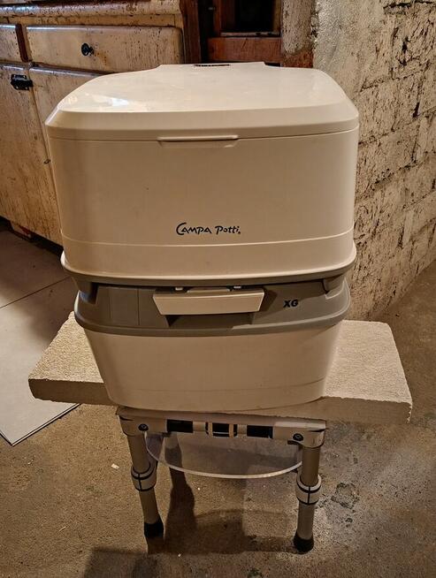 Toaleta turystyczna Thetford Campa Potti XG