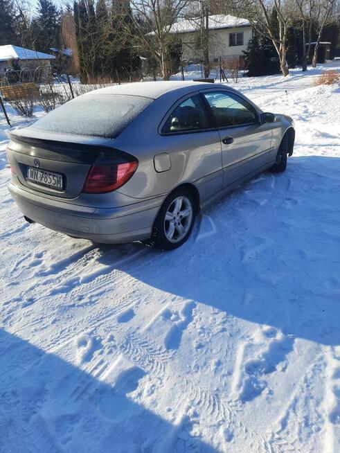 Sprzedam Mercedes C180 kompresor