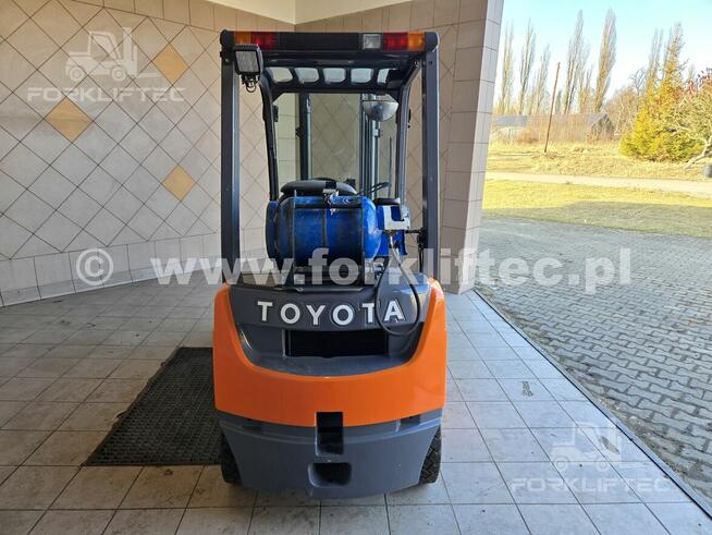 Wózek Widłowy TOYOTA 8FGF18 , TOYOTA 8FG18 widlak Linde