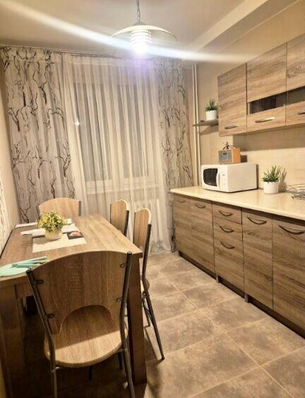 Dwupokojowe z Balkonem i Wyposażeniem