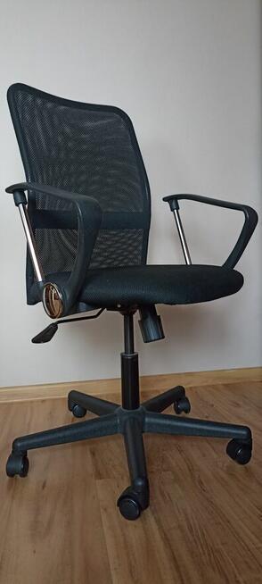 Sprzedam krzesło biurowe