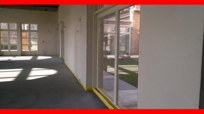 TYNKI CEMENTOWO WAPIENNE ZACIERANE NA