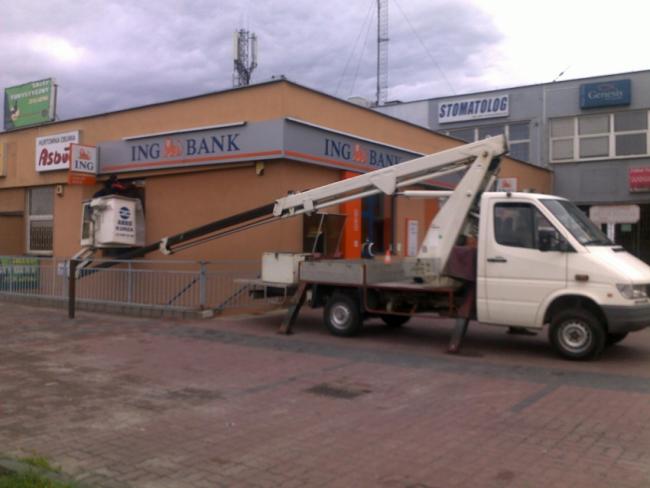 podnośnik nożycowy świętokrzyskie podnośnik koszowy laweta