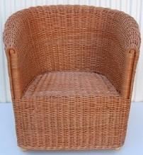 wiklina , kosze , meble wiklinowe, kufry, etażerki , fotele