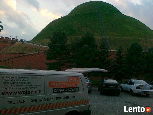 Czyszczenie kanalizacji.