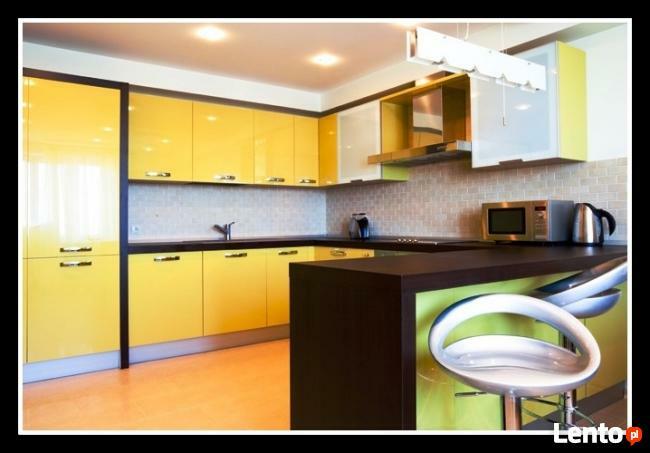 ZABUDOWA KUCHNI - SZAFY WNĘKOWE