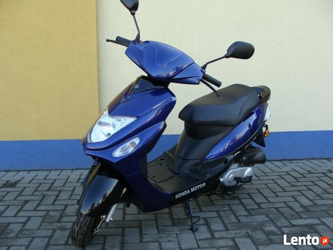 Skuter BENDA SMART kolor granatowy NOWY Moto-Juzwex Zamość