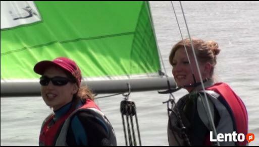 Półkolonie dla młodzieży na katamaranach
