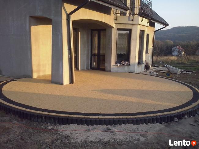 Układanie Kostki, Kostka Brukowa Romax