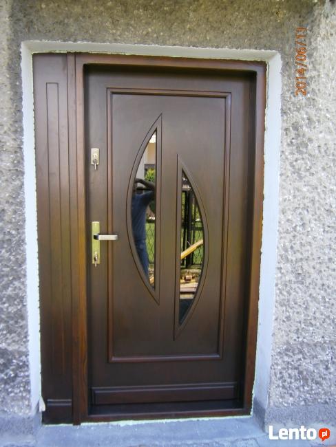 DREWNIANE DRZWI ZEWNĘTRZNE I WEWNETRZNE na wymiar
