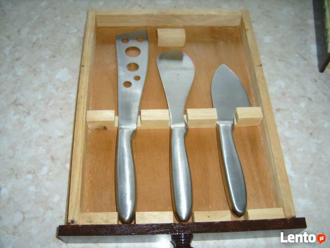 Etui z 3 nożami ozdobione decoupage