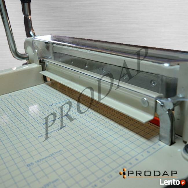 Gilotyna metalowa A4 do cięcia papieru z dociskiem 300kartek