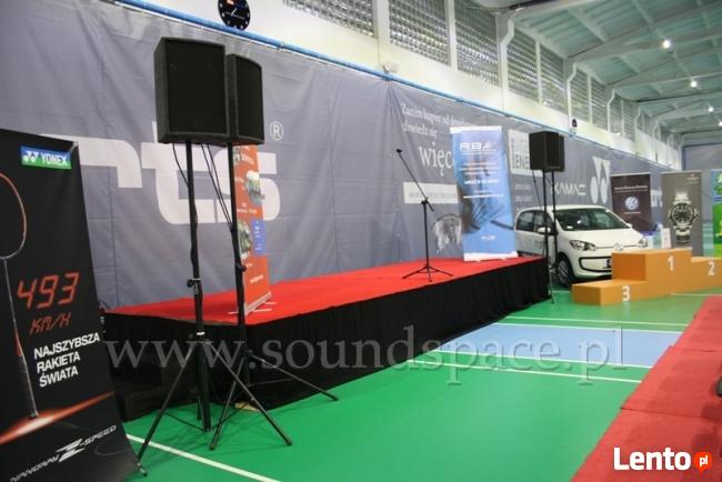 Wynajem podestów scenicznych