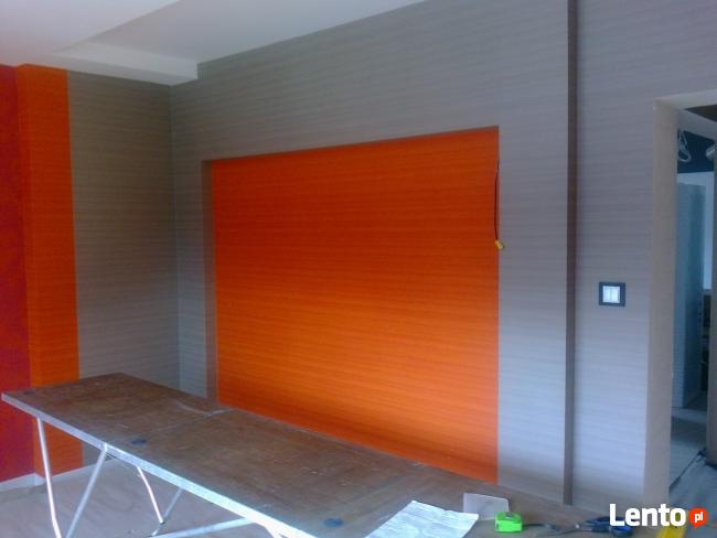 tapetowanie ścian-fototapety-509-983-864-montaż sztukaterii